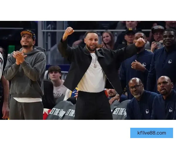 曝勇士内部激辩是否让库里提前复出 科尔暗示萌神或面临赛季报销风险